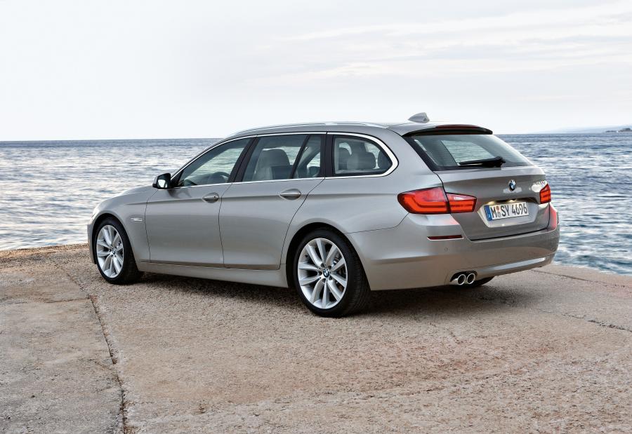  BMW 5-Series Touring 2010 года  (фото 61 из 75)